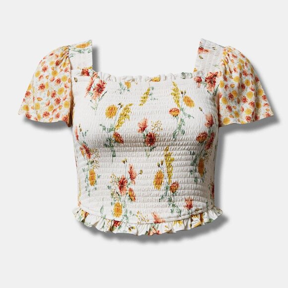 Smocked Flutter Short Sleeve Crop Top - Picture 3 of 3